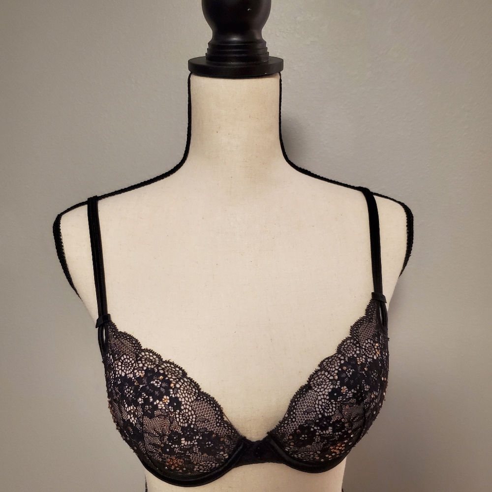 Victoria Secret bra